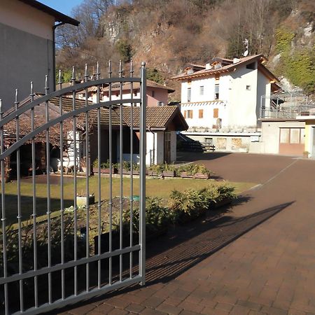 Casetta Vittorio Mezzolago Exterior photo